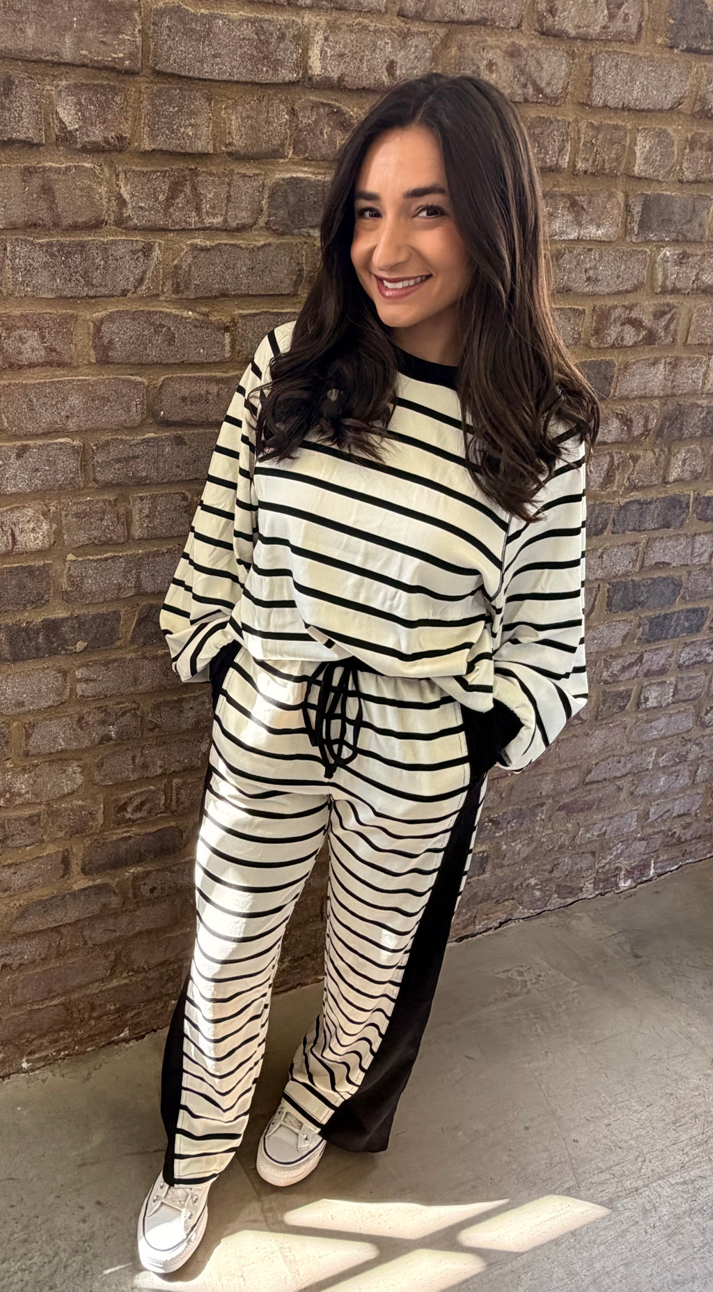 Must Have Black Stripe Set