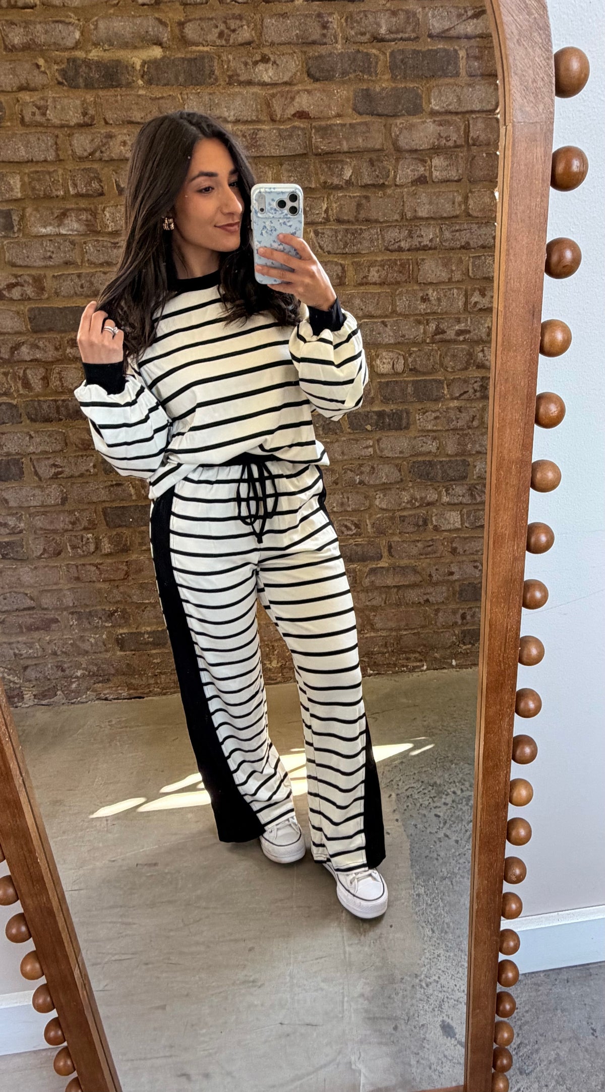 Must Have Black Stripe Set